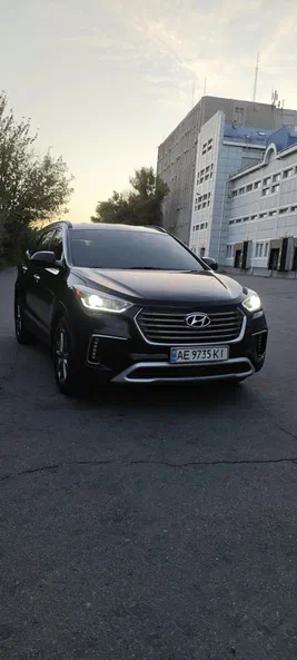 Hyundai Santa Fe 2017 - 11