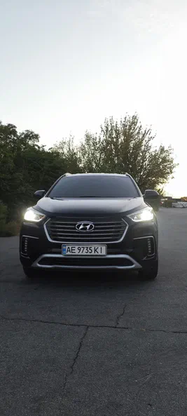 Hyundai Santa Fe 2017 - 1