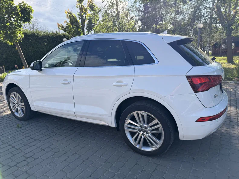 Audi Q5 2017 - 11