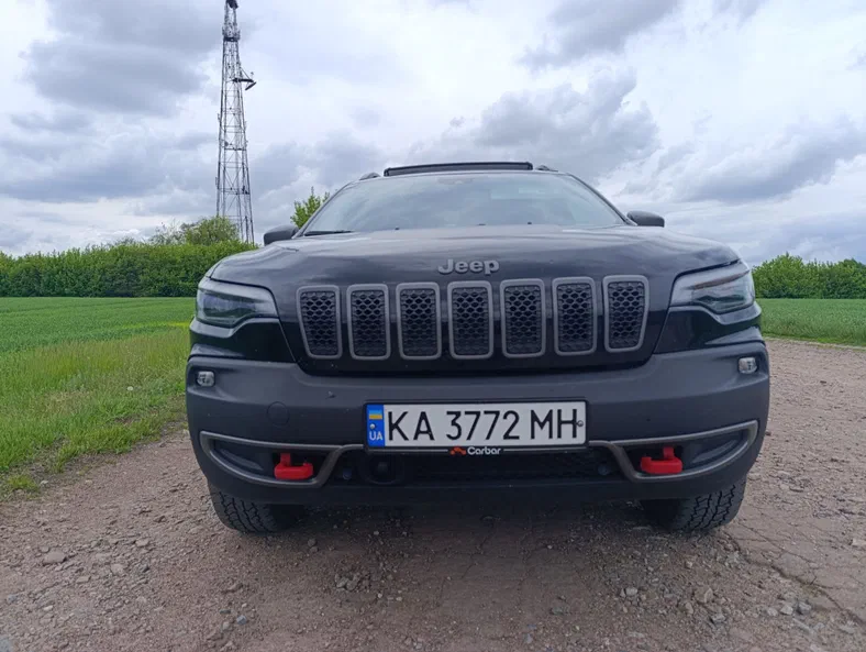 Jeep Cherokee 2020 - 1