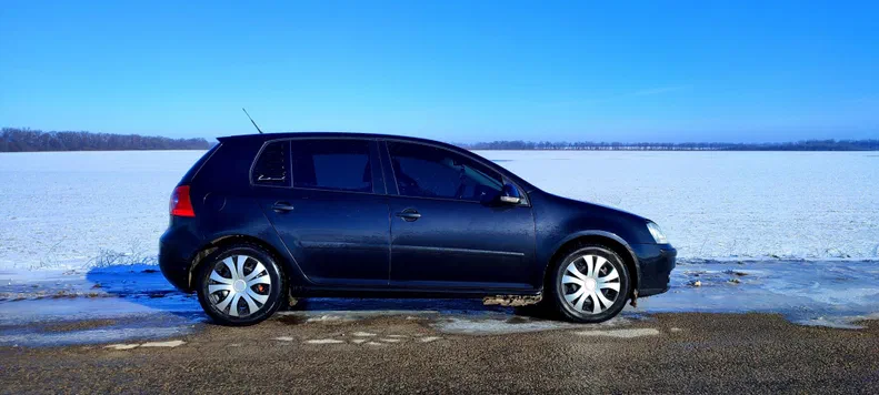 Volkswagen Golf 2005 - 7