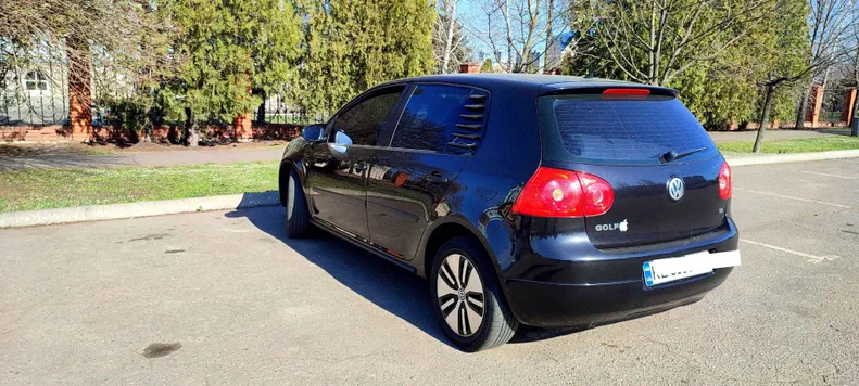 Volkswagen Golf 2005 - 8