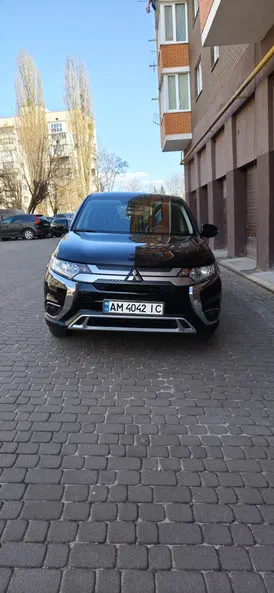 Mitsubishi Outlander 2018 - 0