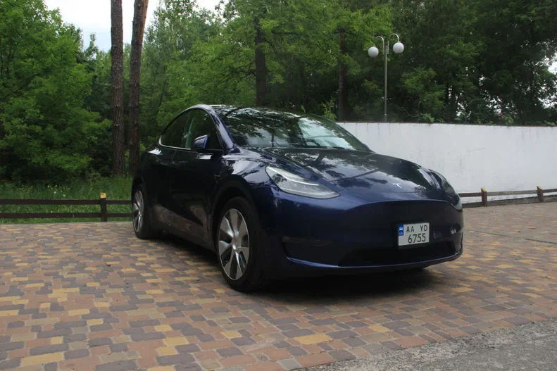 Tesla Model Y 2022 - 2