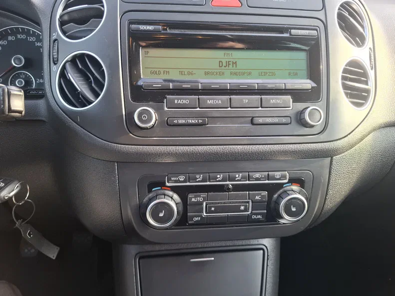 Volkswagen Golf Plus 2010 - 20