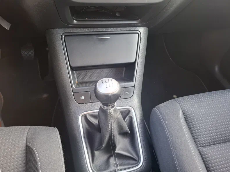 Volkswagen Golf Plus 2010 - 22