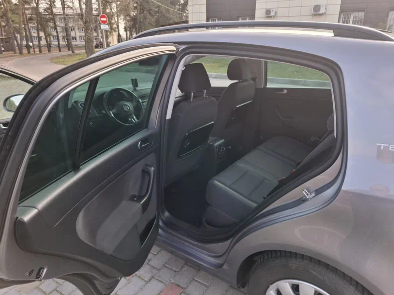 Volkswagen Golf Plus 2010 - 15