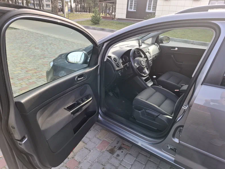 Volkswagen Golf Plus 2010 - 14