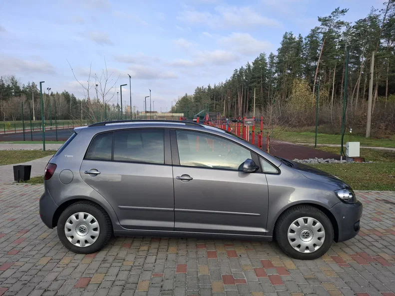 Volkswagen Golf Plus 2010 - 9
