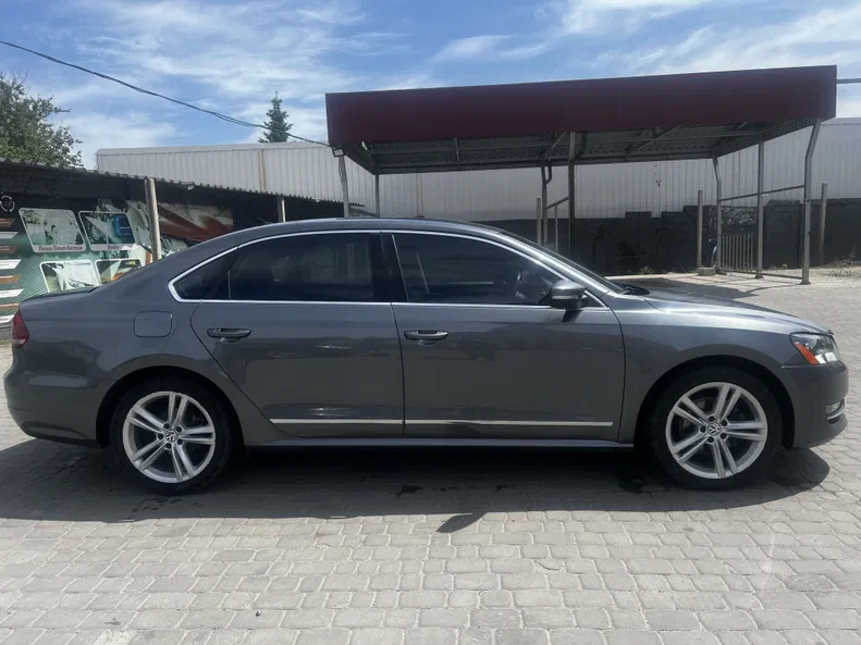Volkswagen Passat 2015 - 3