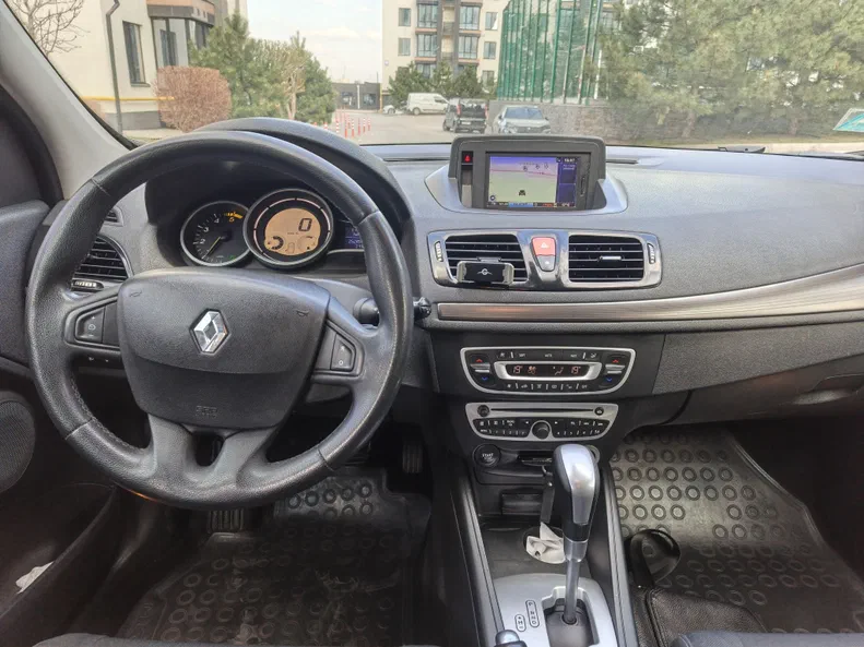 Renault Megane 2010 - 4