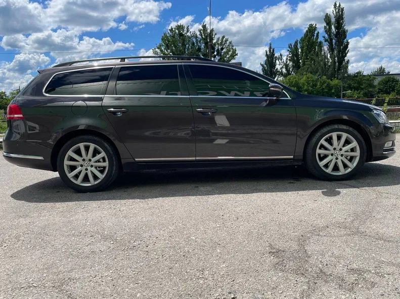 Volkswagen Passat 2011 - 6