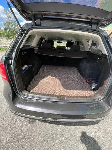 Volkswagen Passat 2011 - 20