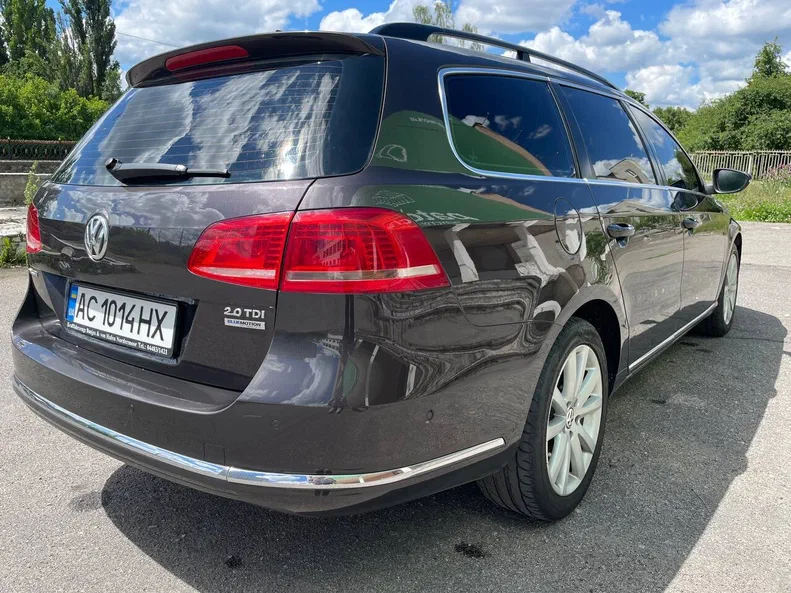 Volkswagen Passat 2011 - 7