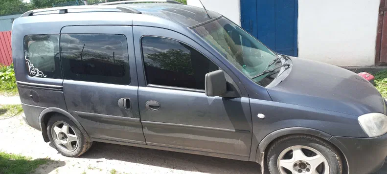 Opel Combo 2007 - 1