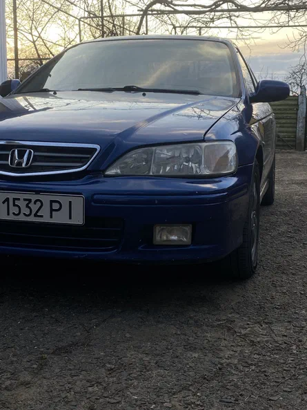 Honda Accord 2001 - 4
