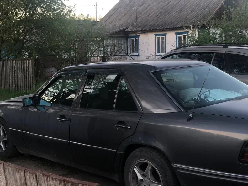 Mercedes-Benz W124 1993 - 3