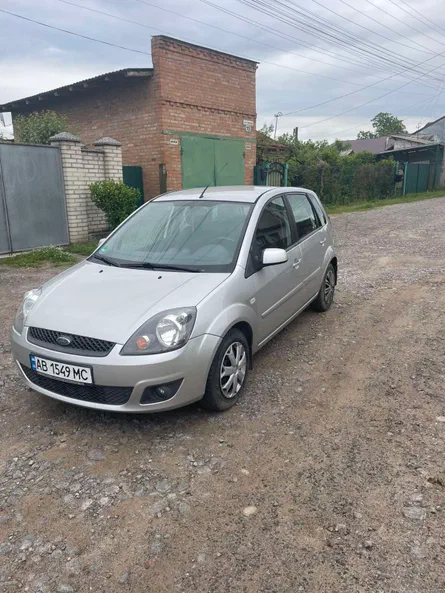 Ford Fiesta 2007 - 1