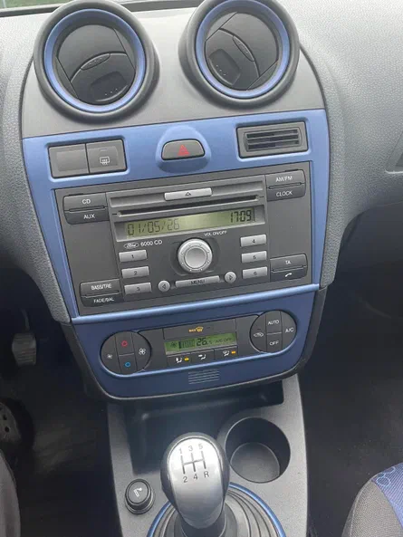 Ford Fiesta 2007 - 8