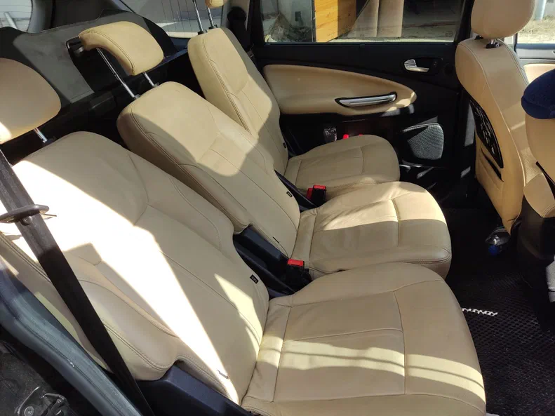 Ford S-MAX 2011 - 5