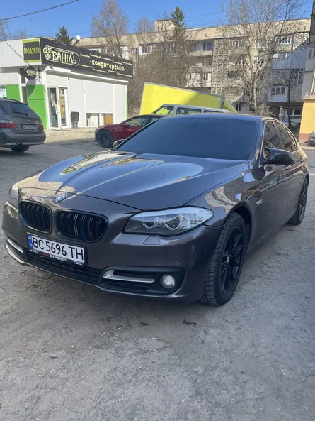 BMW 5 серія 2011 - 0