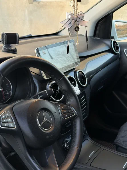 Mercedes-Benz B-Клас 2018 - 2