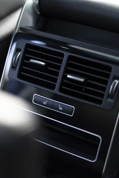 Land Rover Range Rover Sport 2016 - 11