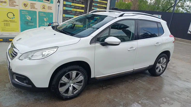 Peugeot 2008 2014 - 18