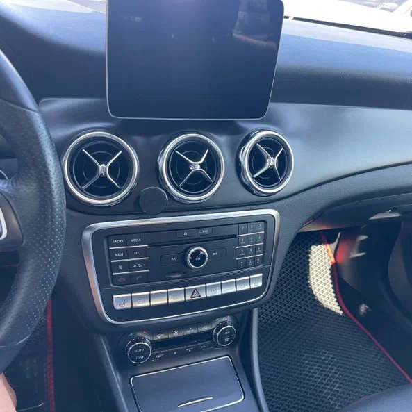 Mercedes-Benz GLA 2019 - 1