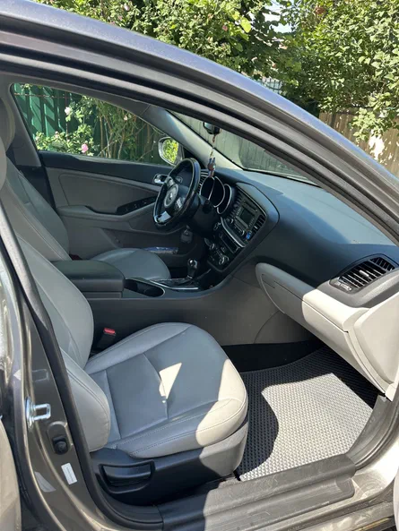 Kia Optima 2015 - 11