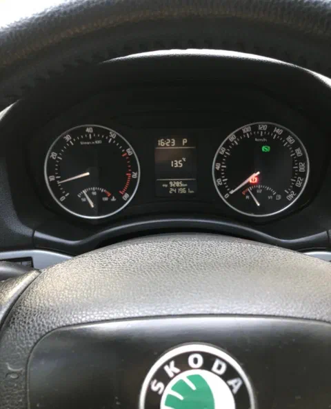 Skoda Octavia 2011 - 8