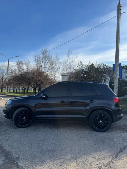 Volkswagen Tiguan 2016 - 5