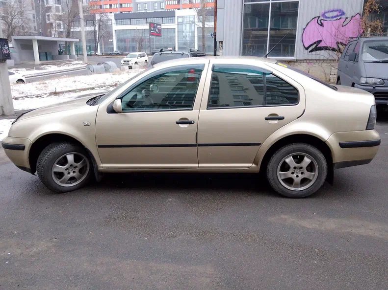 Volkswagen Bora 2003