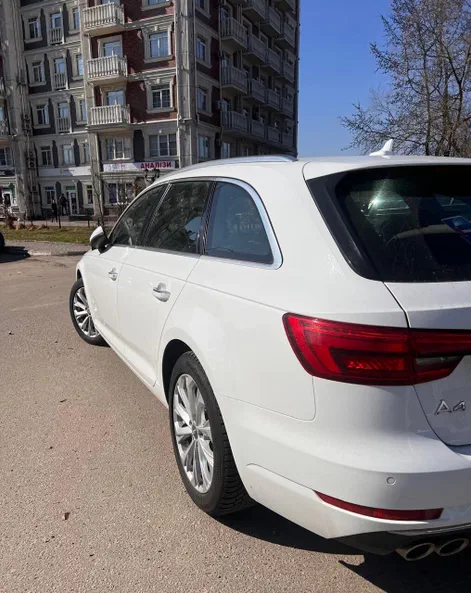 Audi A4 2016 - 22