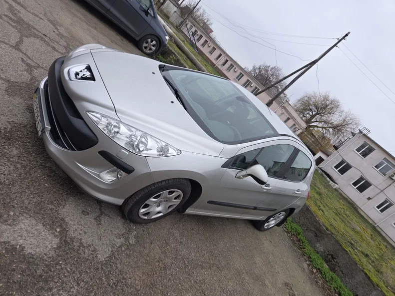 Peugeot 308 2008 - 17