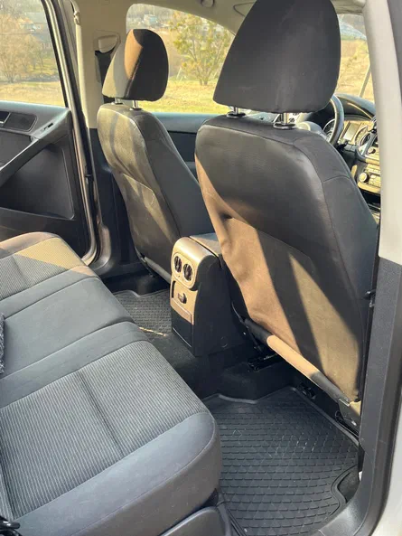 Volkswagen Tiguan 2011 - 5