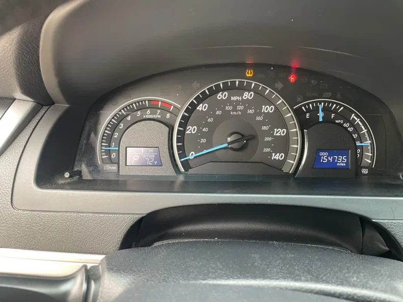 Toyota Camry 2012 - 10