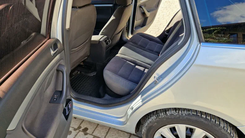 Volkswagen Golf 2007 - 17