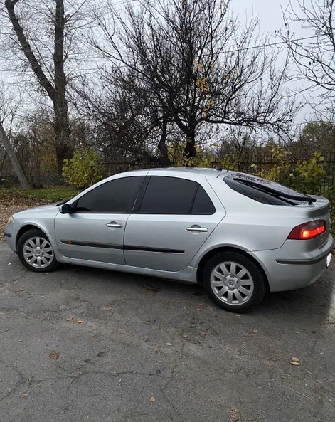 Renault Laguna 2001 - 8