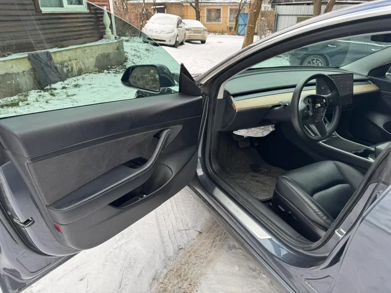 Tesla Model 3 2020 - 20