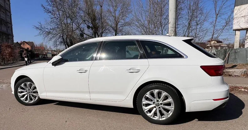Audi A4 2016 - 10