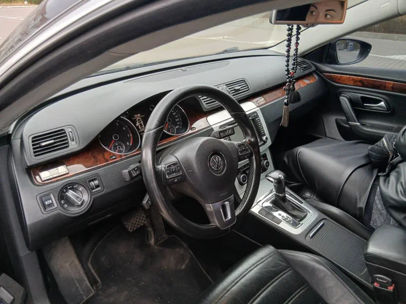 Volkswagen Passat CC 2010 - 7