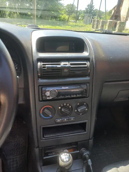 Opel Astra 1999 - 11