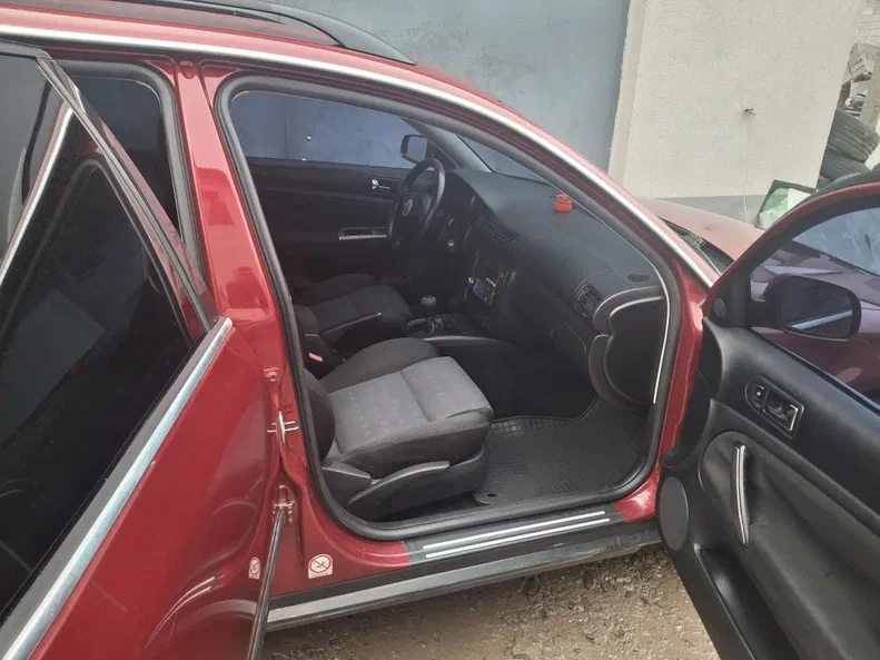 Volkswagen Passat 2003 - 6