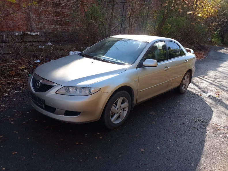 Mazda 6 2004