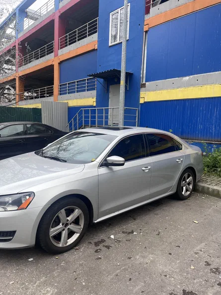 Volkswagen Passat 2012