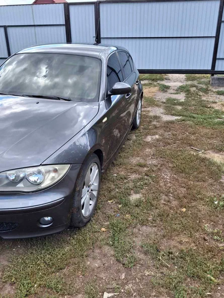 BMW 1 серии 2006