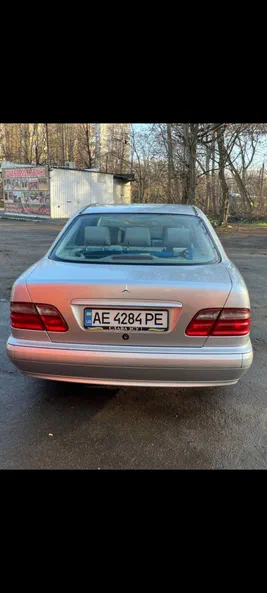 Mercedes-Benz E-Клас 1998 - 8