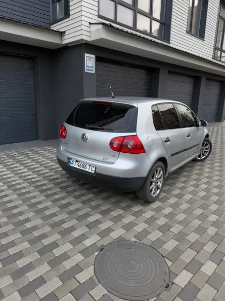 Volkswagen Golf 2006