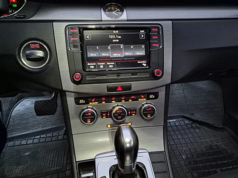 Volkswagen Passat 2012 - 5